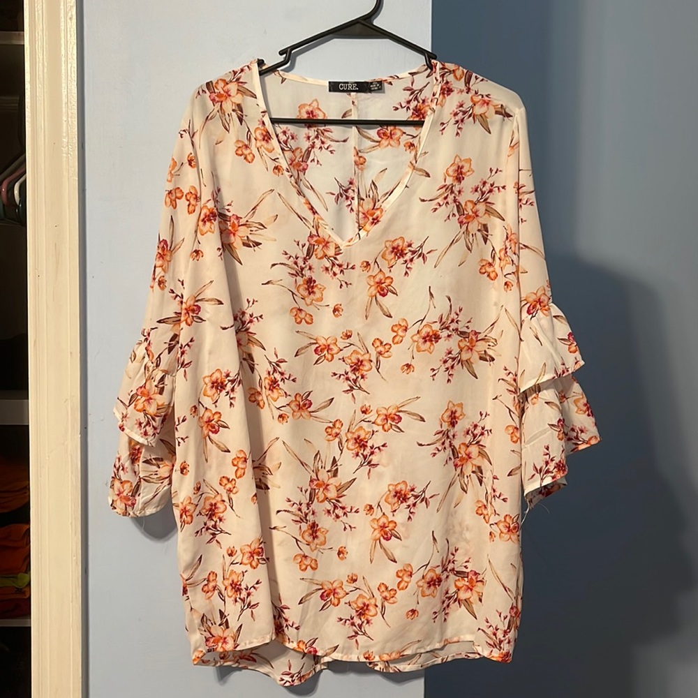 Ruffle Sleeve Blouse